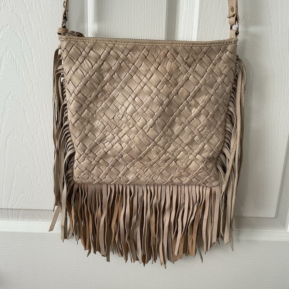 Clever Carriage Company Crossbody Purse Handbag Ivory Fringe Woven Boho